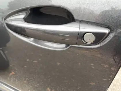 Photo 38 Peugeot 3008  Hybrid 225 e-EAT8