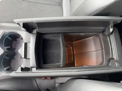 Photo 110 Peugeot 3008  Hybrid 225 e-EAT8