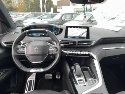 Photo 4 Peugeot 3008  Hybrid 225 e-EAT8