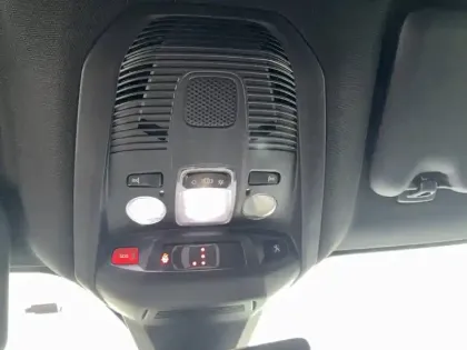 Photo 108 Peugeot 3008  Hybrid 225 e-EAT8