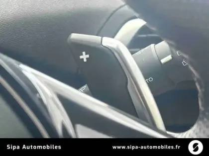 Photo 136 Peugeot 3008  Hybrid 225 e-EAT8