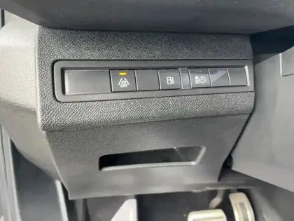 Photo 18 Peugeot 3008  Hybrid 225 e-EAT8