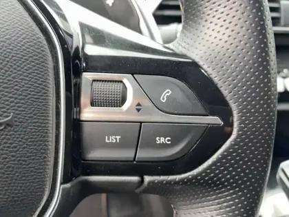 Photo 20 Peugeot 3008  Hybrid 225 e-EAT8