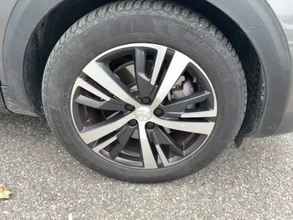 Photo 7 Peugeot 3008  Hybrid 225 e-EAT8