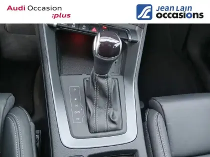 Photo 13 Audi Q3  35 TFSI 150 ch S tronic 7