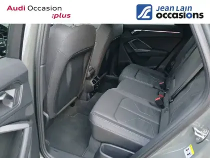 Photo 18 Audi Q3  35 TFSI 150 ch S tronic 7