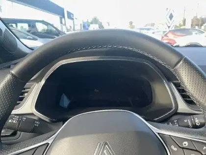 Photo 14 Renault Symbioz  E-Tech full hybrid 145