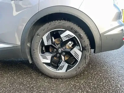 Photo 16 Renault Symbioz  E-Tech full hybrid 145