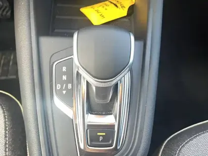 Photo 10 Renault Symbioz  E-Tech full hybrid 145