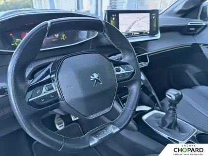 Photo 12 Peugeot 208  PureTech 100 S&S BVM6