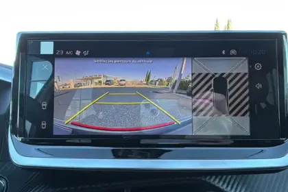 Photo 14 Peugeot 208  Hybrid 110 e-DCS6