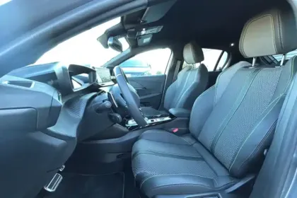 Photo 4 Peugeot 208  Hybrid 110 e-DCS6