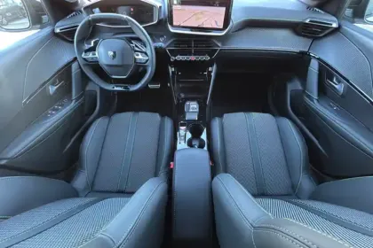 Photo 7 Peugeot 208  Hybrid 110 e-DCS6