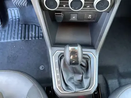 Photo 28 Dacia Jogger  Hybrid 140 7 places GSR2