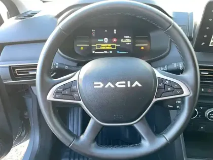Photo 38 Dacia Jogger  Hybrid 140 7 places GSR2