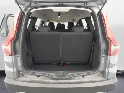 Photo 11 Dacia Jogger  Hybrid 140 7 places GSR2