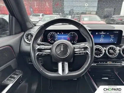 Photo 15 Mercedes GLB  200 d 8G-DCT