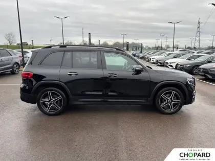 Photo 32 Mercedes GLB  200 d 8G-DCT