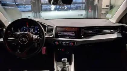 Photo 4 Audi A1  Sportback 25 TFSI 95 ch BVM5