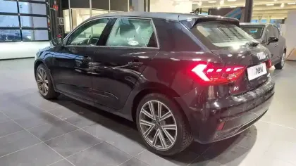 Photo 3 Audi A1  Sportback 25 TFSI 95 ch BVM5