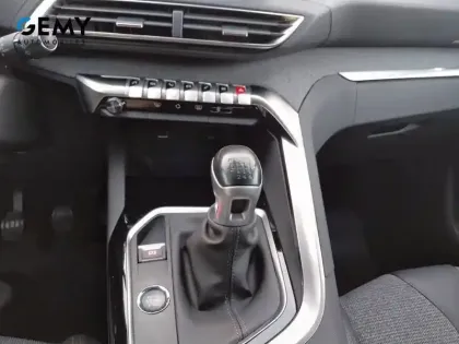 Photo 11 Peugeot 3008  Puretech 130ch S&S BVM6