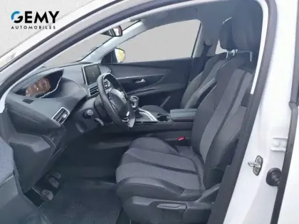 Photo 8 Peugeot 3008  Puretech 130ch S&S BVM6