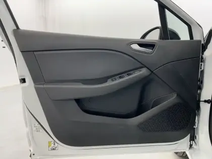 Photo 19 Renault Clio  Blue dCi 100 ch GSR2