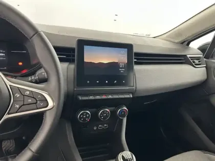 Photo 13 Renault Clio  Blue dCi 100 ch GSR2