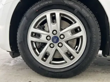 Photo 16 Ford Tourneo Grand  Connect 1.5 L EcoBlue 120 S&S