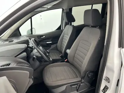 Photo 24 Ford Tourneo Grand  Connect 1.5 L EcoBlue 120 S&S