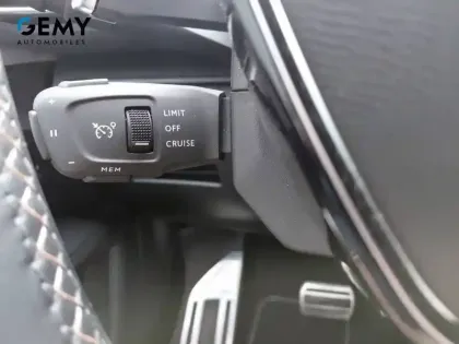 Photo 16 Peugeot 3008  Hybrid 225 e-EAT8