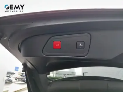 Photo 11 Peugeot 3008  Hybrid 225 e-EAT8