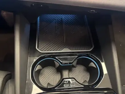 Photo 35 BMW Serie 5 Touring 530e PHEV 299 ch BVA8