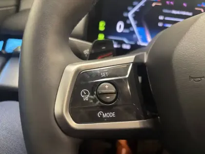 Photo 39 BMW Serie 5 Touring 530e PHEV 299 ch BVA8