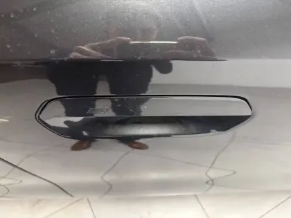 Photo 18 BMW Serie 5 Touring 530e PHEV 299 ch BVA8