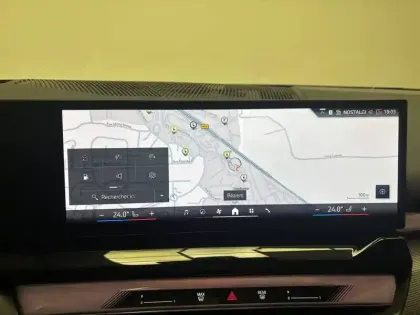 Photo 24 BMW Serie 5 Touring 530e PHEV 299 ch BVA8