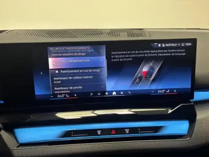 Photo 28 BMW Serie 5 Touring 530e PHEV 299 ch BVA8