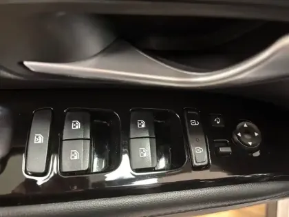 Photo 73 Hyundai Tucson  1.6 T-GDI 230 Hybrid BVA6