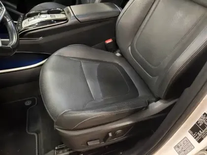 Photo 25 Hyundai Tucson  1.6 T-GDI 230 Hybrid BVA6