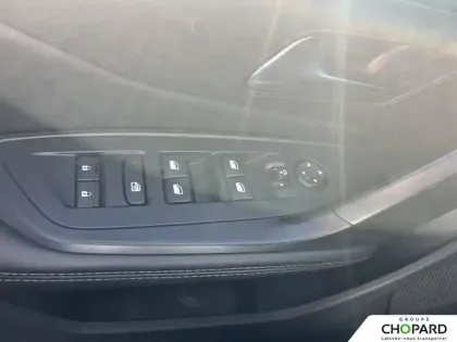 Photo 14 Peugeot 308  PureTech 130ch S&S BVM6