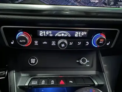 Photo 7 Audi Q3  35 TDI 150 ch S tronic 7