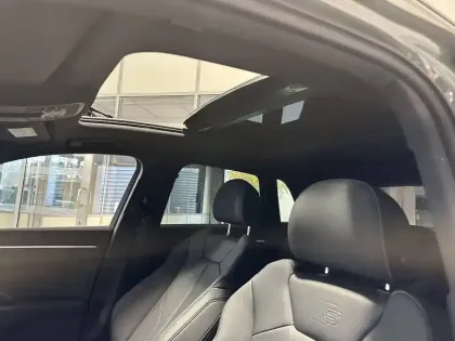 Photo 17 Audi Q3  35 TDI 150 ch S tronic 7