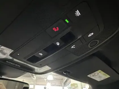 Photo 12 Audi Q3  35 TDI 150 ch S tronic 7