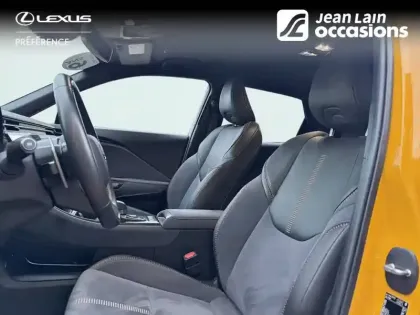 Photo 19 Lexus Lbx  4WD