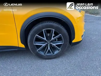 Photo 8 Lexus Lbx  4WD