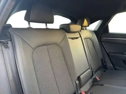 Photo 9 Audi Q3  Sportback 35 TFSI 150 ch S tronic 7