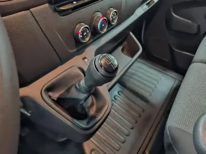 Photo 17 Renault Master  FGN TRAC F3300 L2H2 BLUE DCI 135