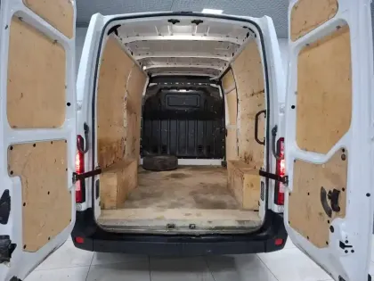 Photo 69 Renault Master  FGN TRAC F3300 L2H2 BLUE DCI 135