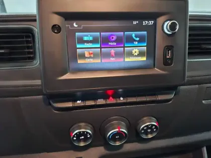 Photo 15 Renault Master  FGN TRAC F3300 L2H2 BLUE DCI 135