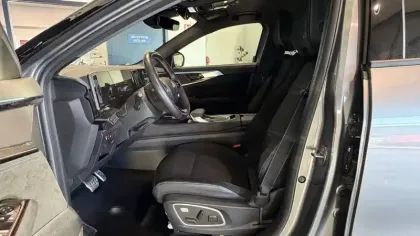 Photo 6 Renault Austral  E-Tech hybrid 200